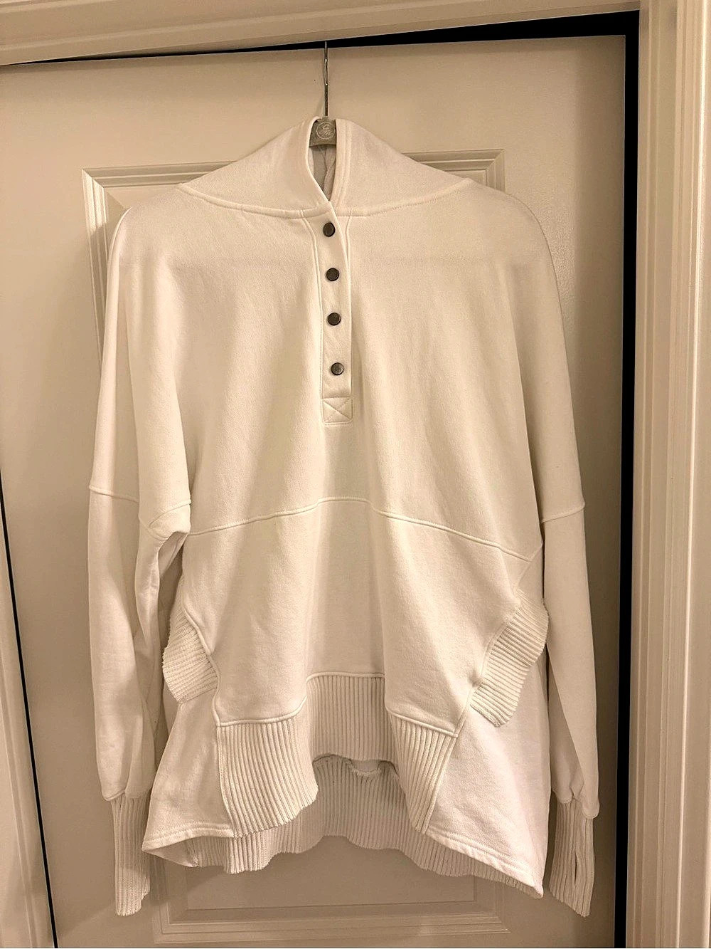 Bucket List White Oversized Snap Henley Hoodie Sweatshirt L